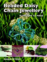 Beaded Daisy Chain Jewellry (T)